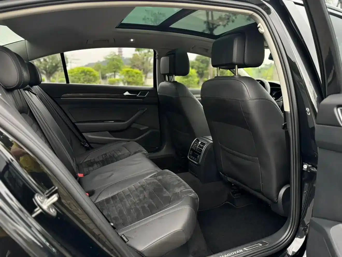 2018 Volkswagen Magotan 330TSI DSG Luxury — миниатюра 9