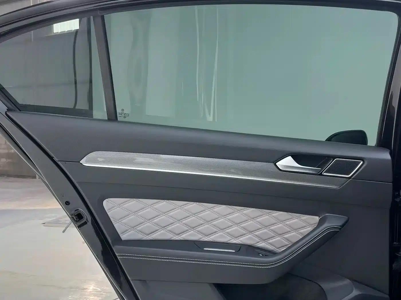Magotan 2023 2 Millionth Unit Commemorative Edition 280TSI DSG Leading Model — миниатюра 13