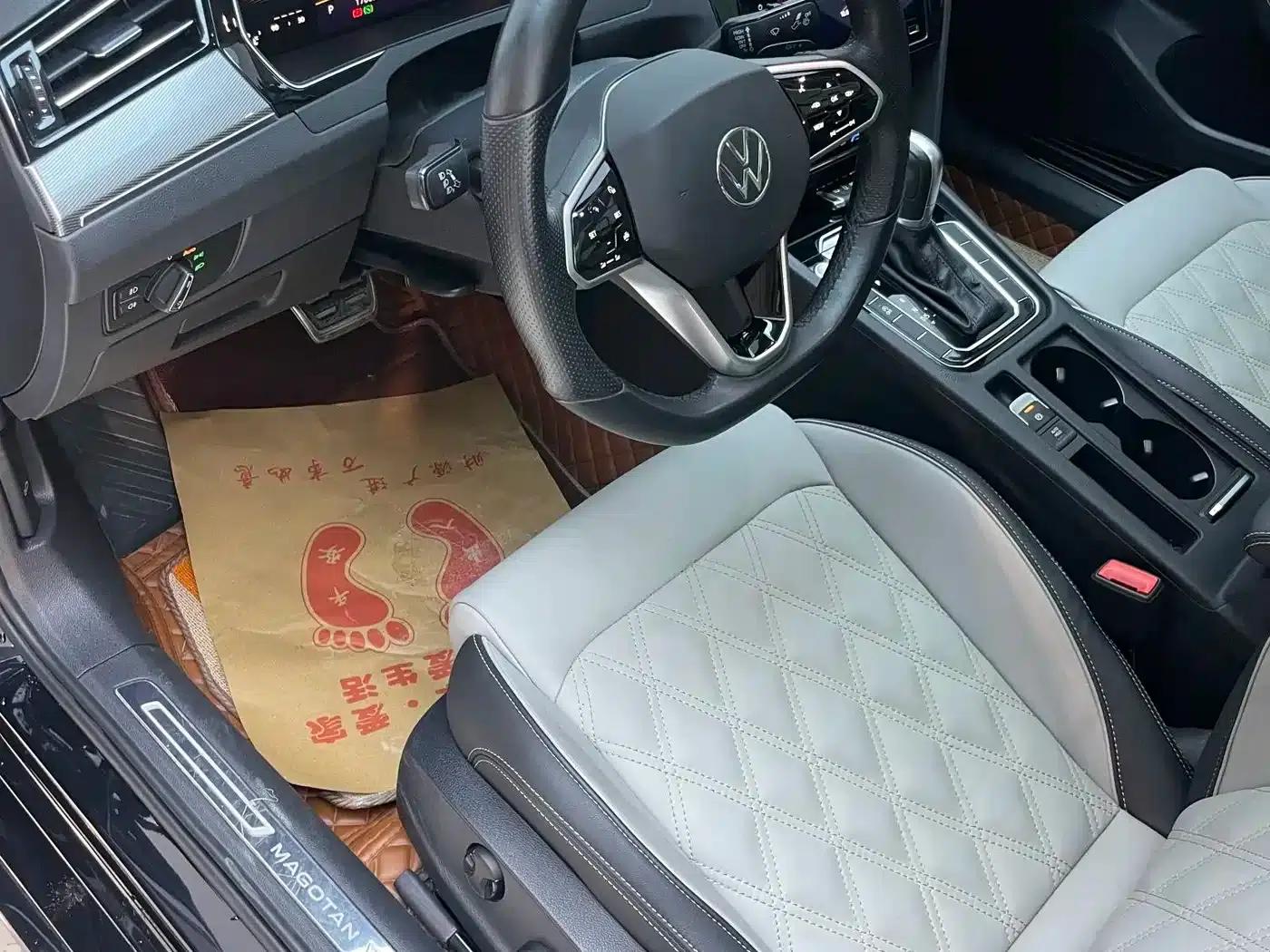 Magotan 2023 2 Millionth Unit Commemorative Edition 280TSI DSG Leading Model — миниатюра 14
