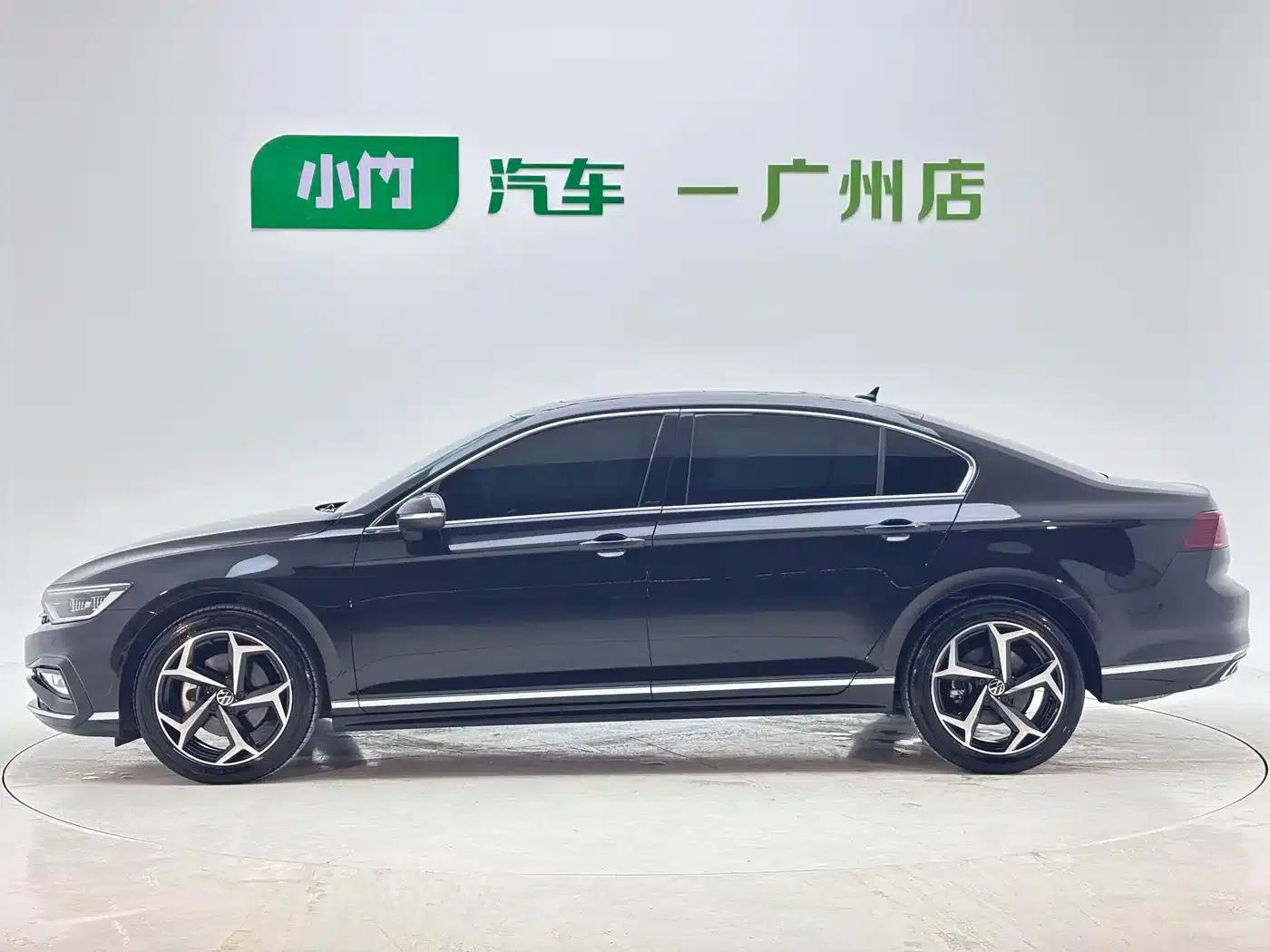 Magotan 2023 2 Millionth Unit Commemorative Edition 280TSI DSG Leading Model — миниатюра 8