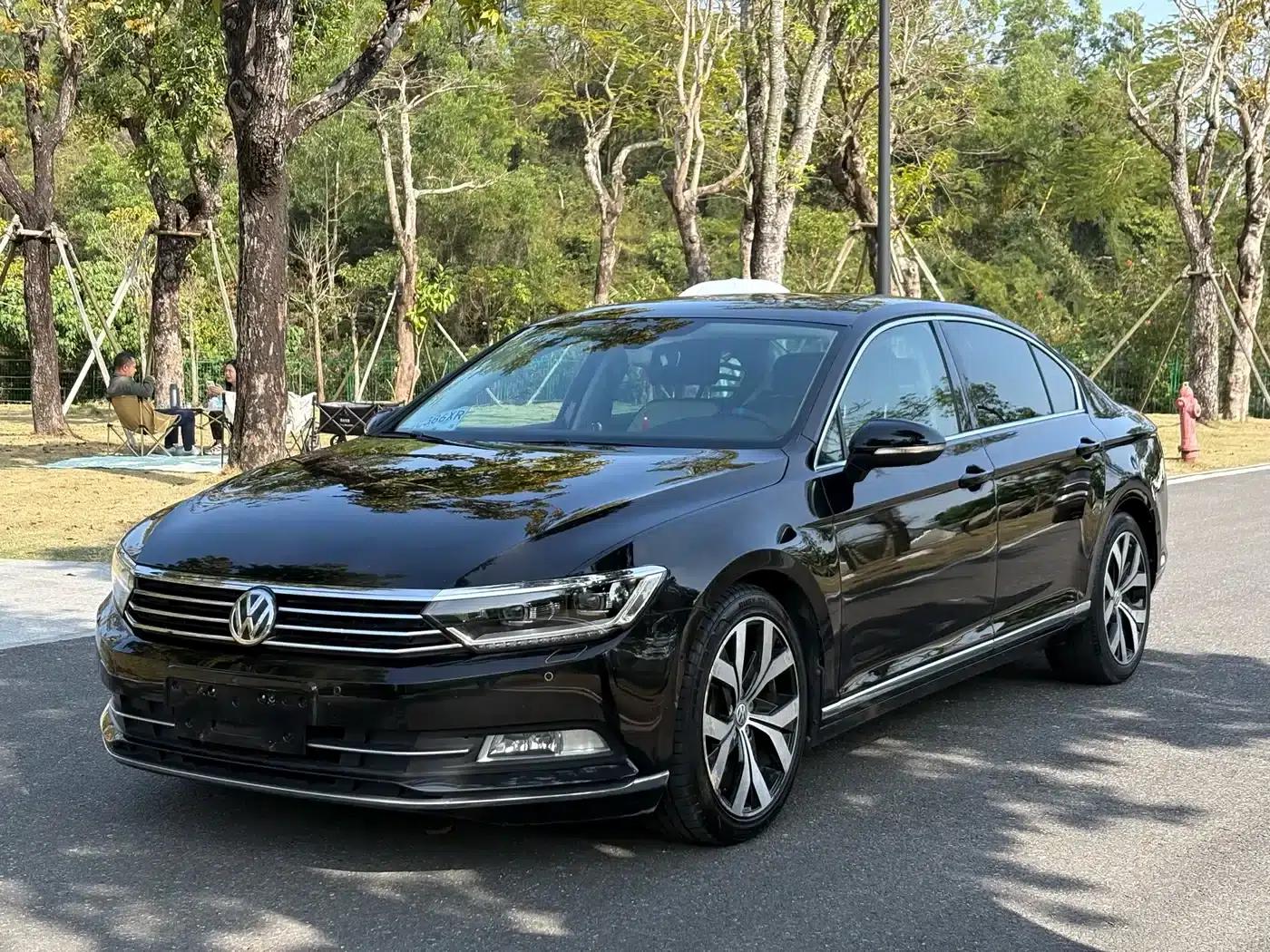 2019 Volkswagen Magotan 380TSI DSG Flagship Edition (China VI Emission Standard) — миниатюра 1
