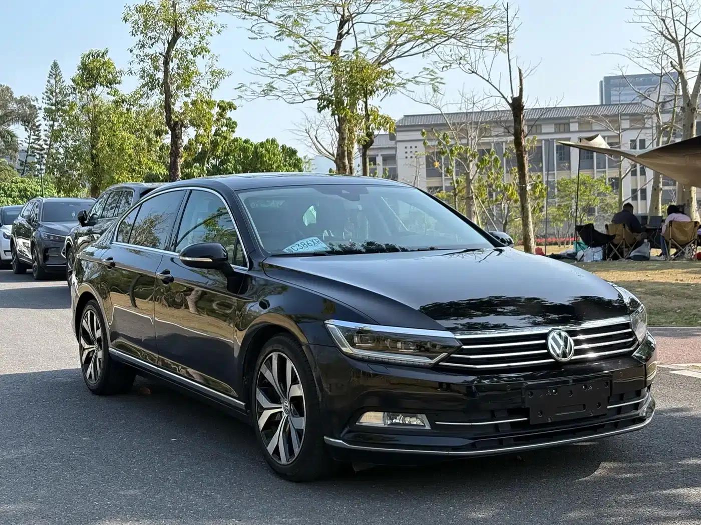 2019 Volkswagen Magotan 380TSI DSG Flagship Edition (China VI Emission Standard) — миниатюра 3