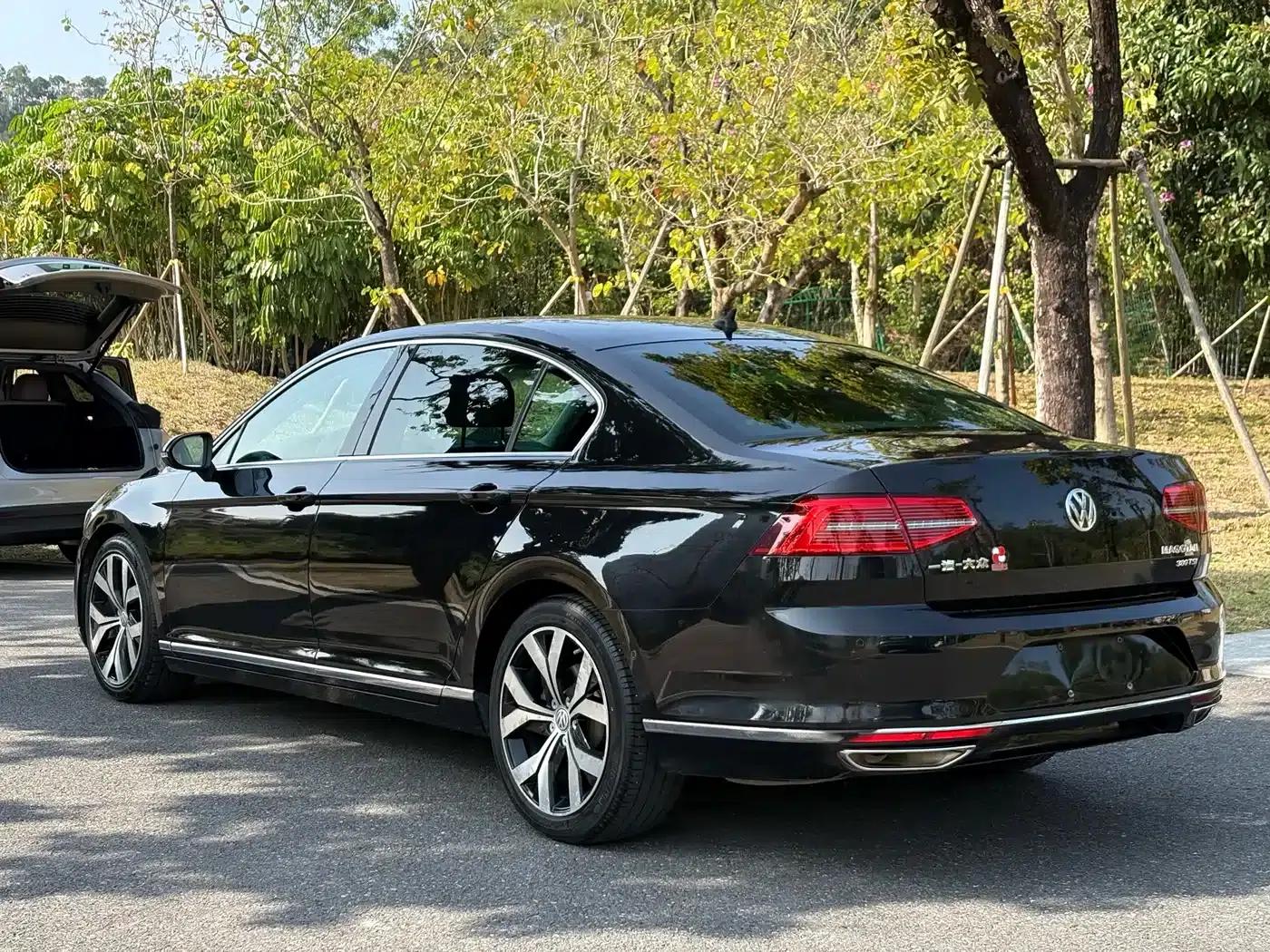 2019 Volkswagen Magotan 380TSI DSG Flagship Edition (China VI Emission Standard) — миниатюра 7