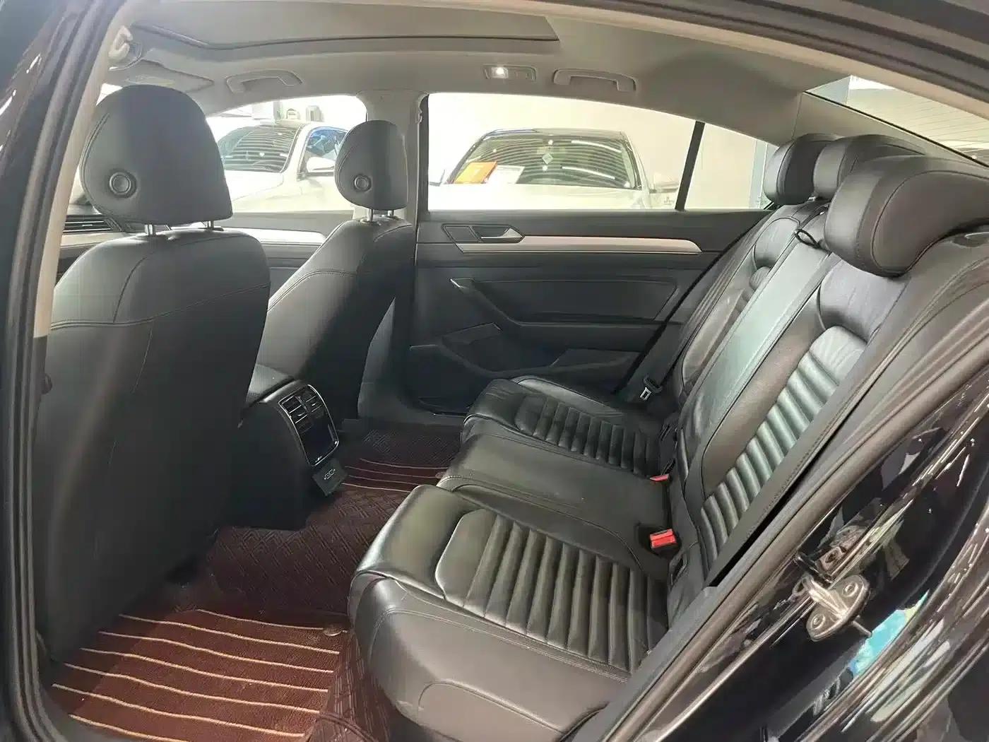 2019 Volkswagen Magotan 280TSI DSG Comfort Model (National V Emission Standard) — миниатюра 7