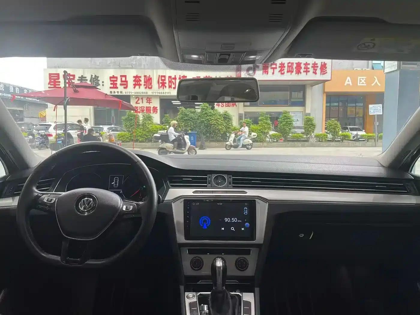 2019 Volkswagen Magotan 280TSI DSG Comfort Model (National V Emission Standard) — миниатюра 8