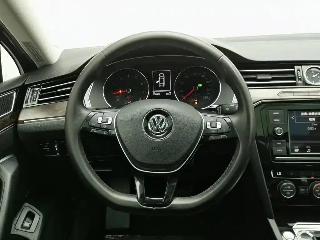 2019 Volkswagen Magotan 330TSI DSG Luxury Edition (China VI Emission Standard) — миниатюра 11