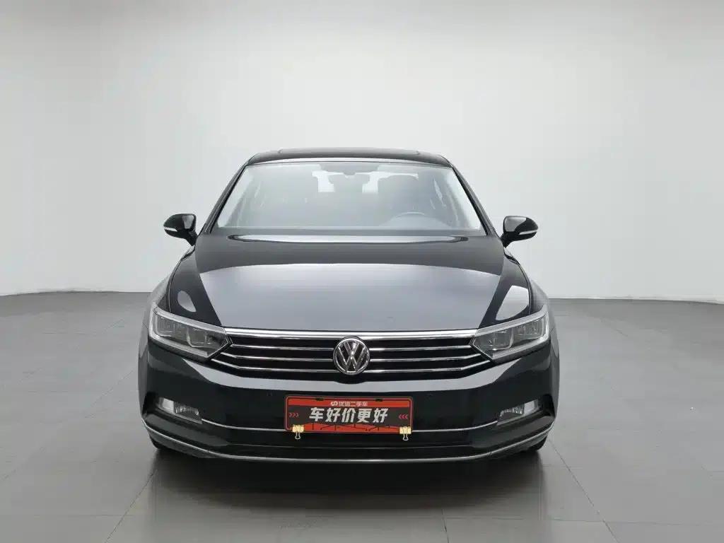 2019 Volkswagen Magotan 330TSI DSG Luxury Edition (China VI Emission Standard) — миниатюра 3
