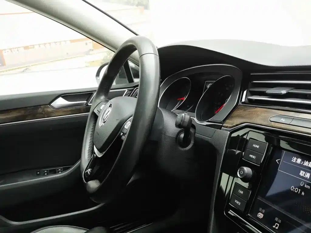 2019 Volkswagen Magotan 330TSI DSG Luxury Edition (China VI Emission Standard) — миниатюра 22