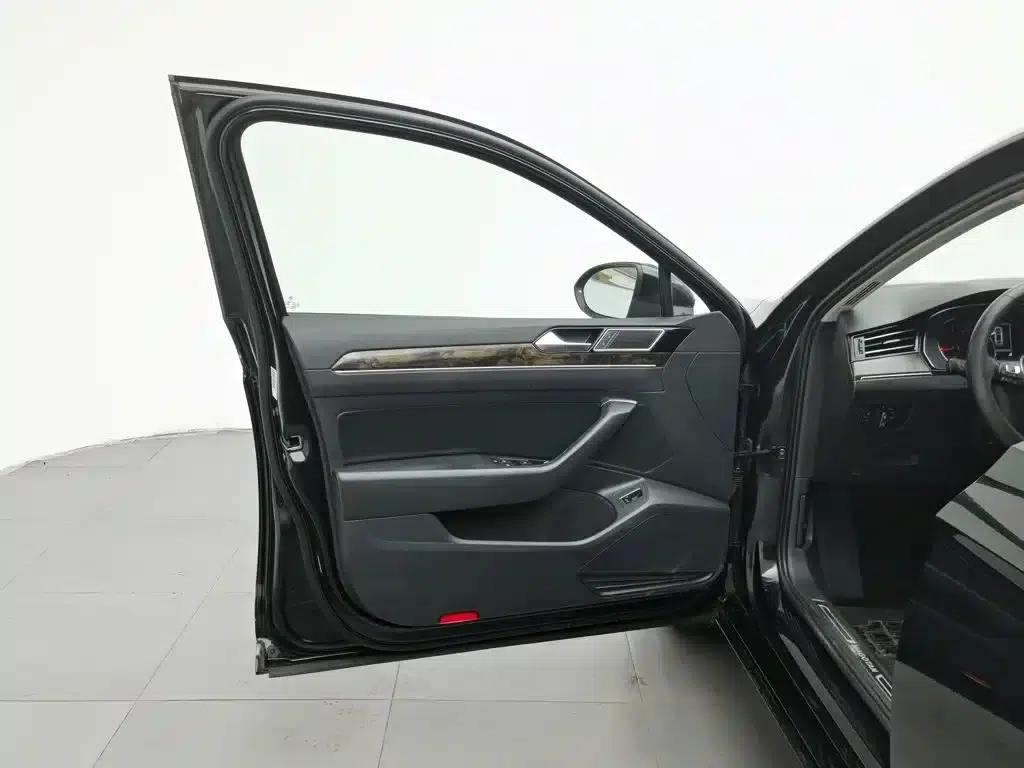 2019 Volkswagen Magotan 330TSI DSG Luxury Edition (China VI Emission Standard) — миниатюра 8