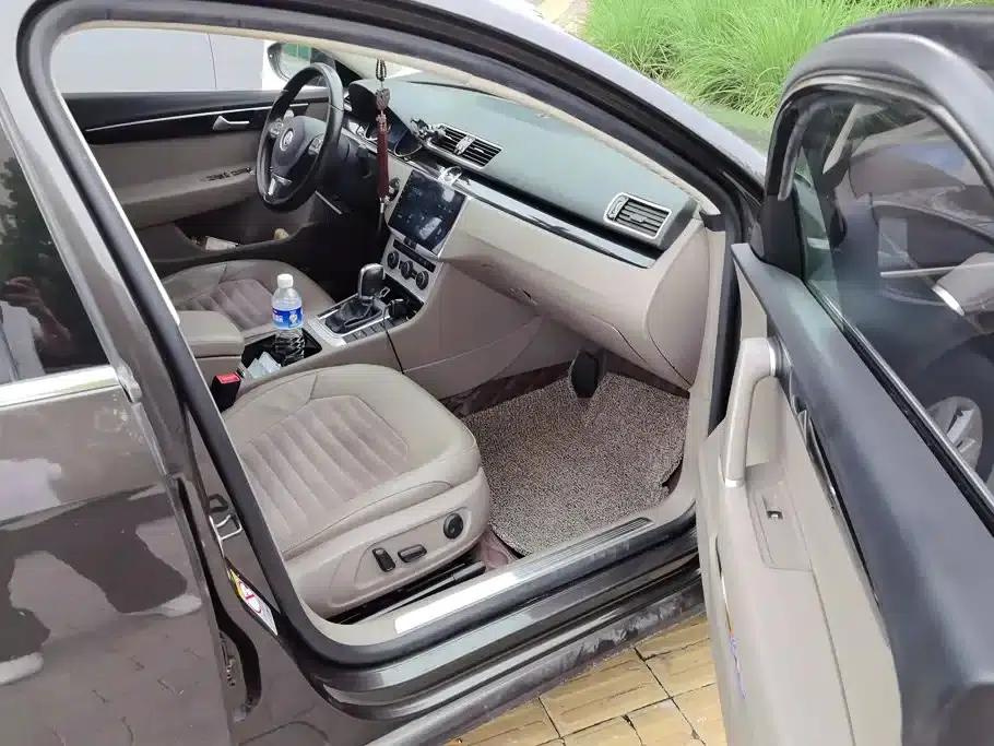 2015 Volkswagen Passat 1.8TSI Luxury — миниатюра 8
