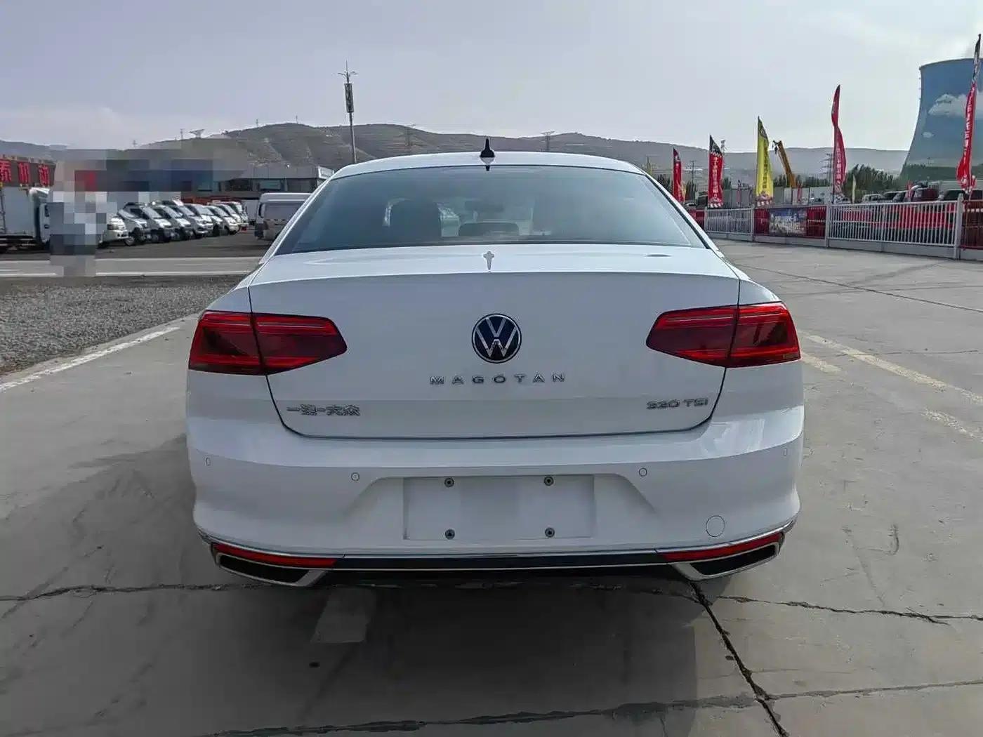 2020 Volkswagen Passat 330TSI DSG Leading Edition — миниатюра 5