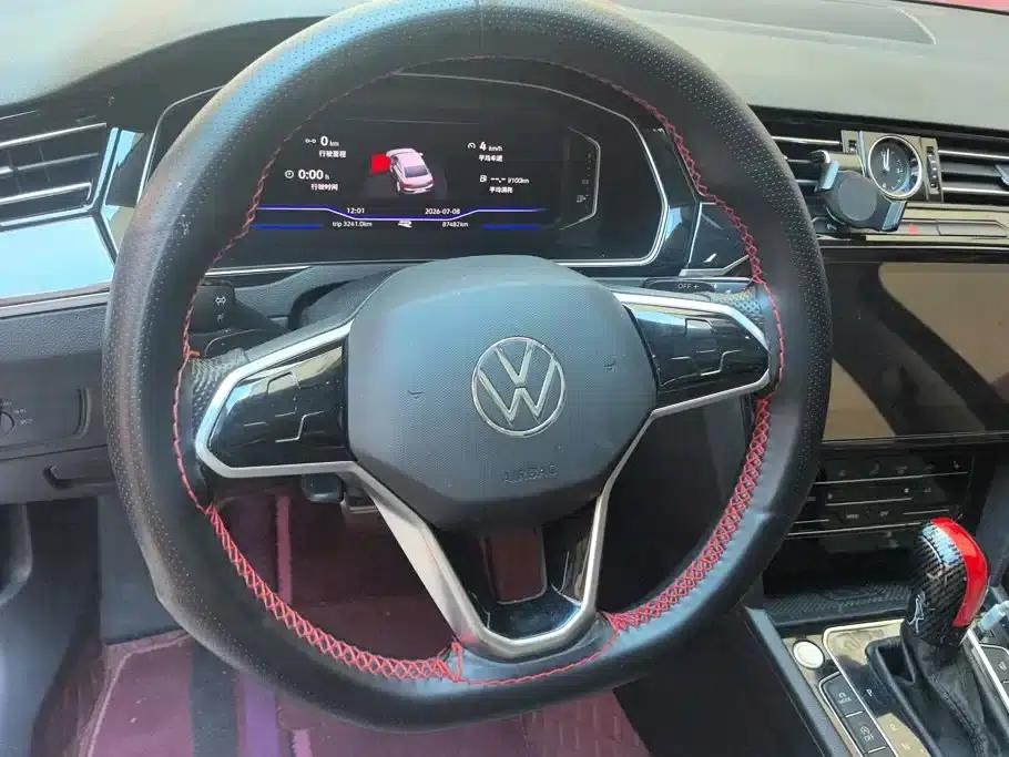 Volkswagen Magotan 2023 2 Millionth Unit Commemorative Edition 330TSI DSG Leading Model — миниатюра 15