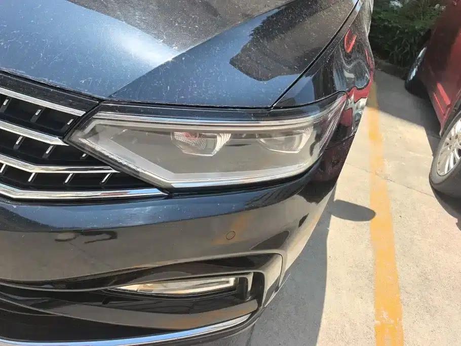 Volkswagen Magotan 2023 2 Millionth Unit Commemorative Edition 330TSI DSG Leading Model — миниатюра 5
