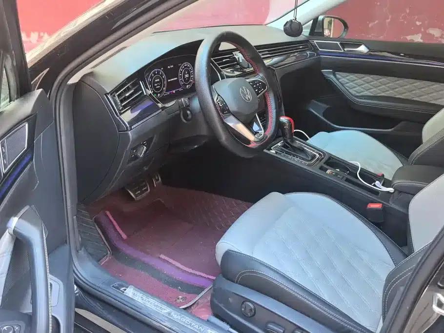 Volkswagen Magotan 2023 2 Millionth Unit Commemorative Edition 330TSI DSG Leading Model — миниатюра 9