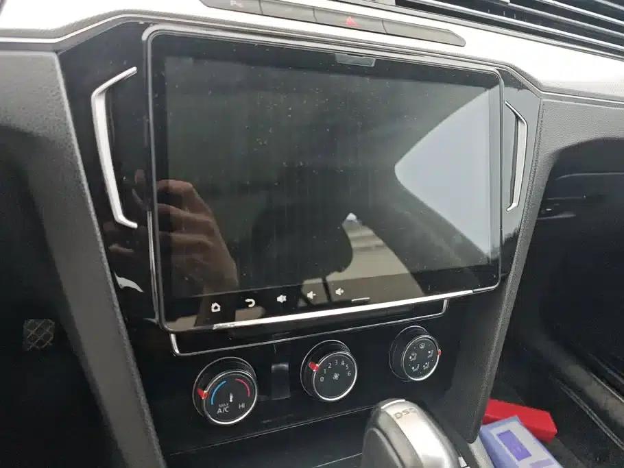 2017 Volkswagen Passat 330TSI DSG Comfort — миниатюра 12