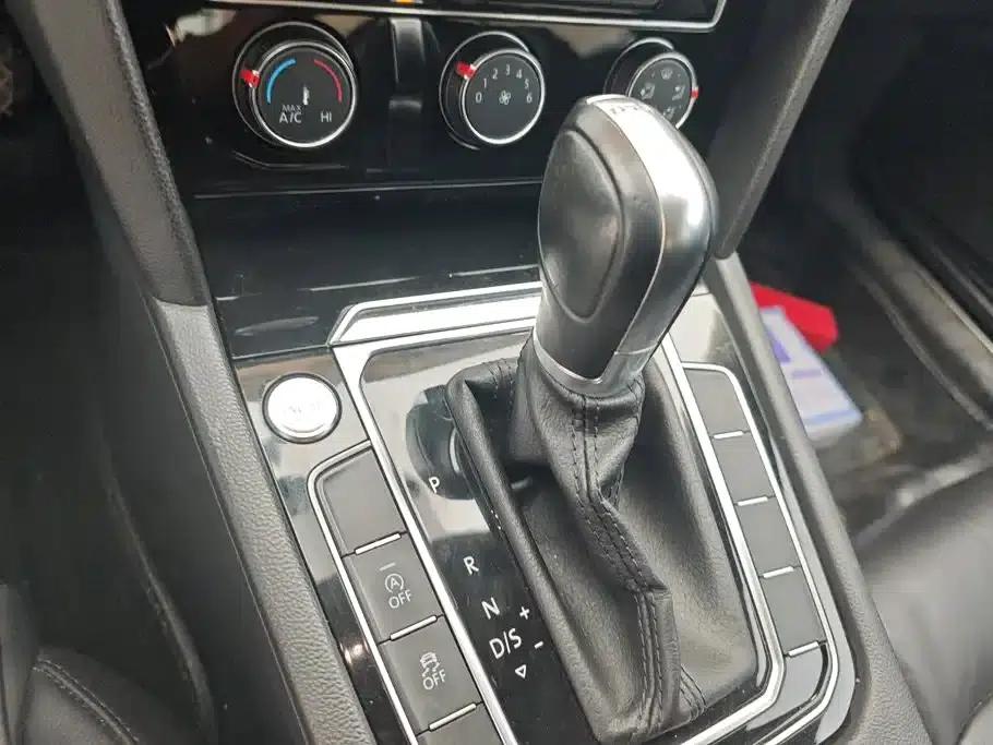 2017 Volkswagen Passat 330TSI DSG Comfort — миниатюра 15