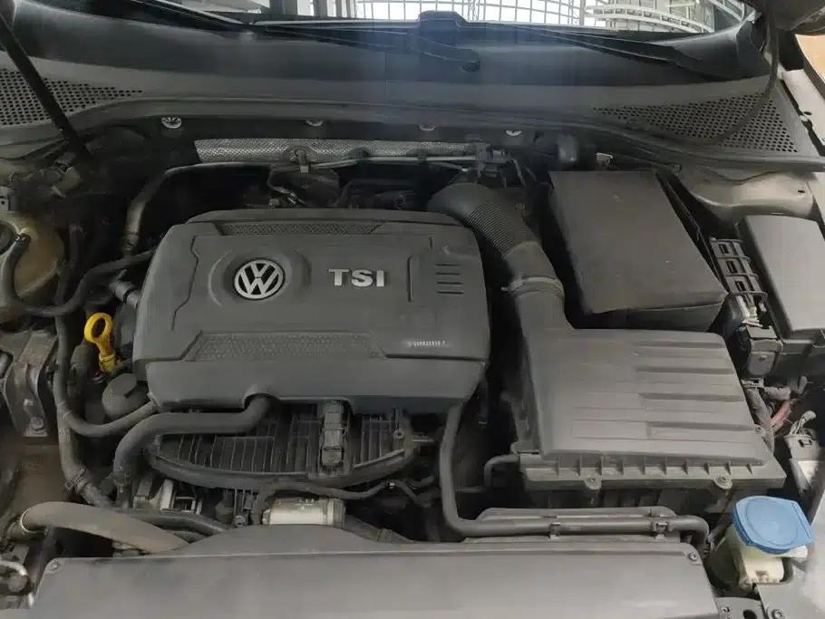 2017 Volkswagen Passat 330TSI DSG Luxury — миниатюра 10
