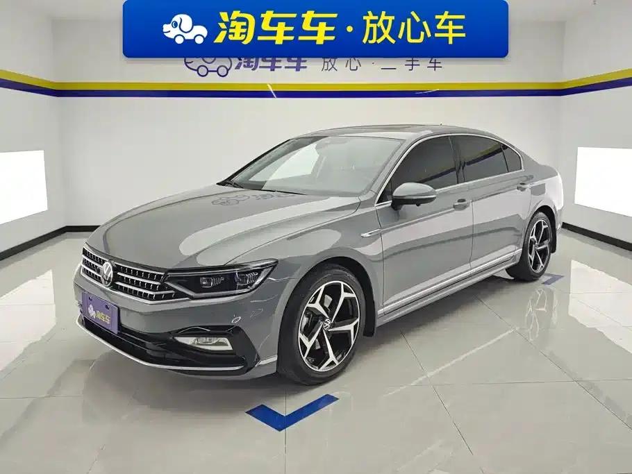Volkswagen Magotan 2023 2 Millionth Unit Commemorative Edition 330TSI DSG Luxury — миниатюра 1