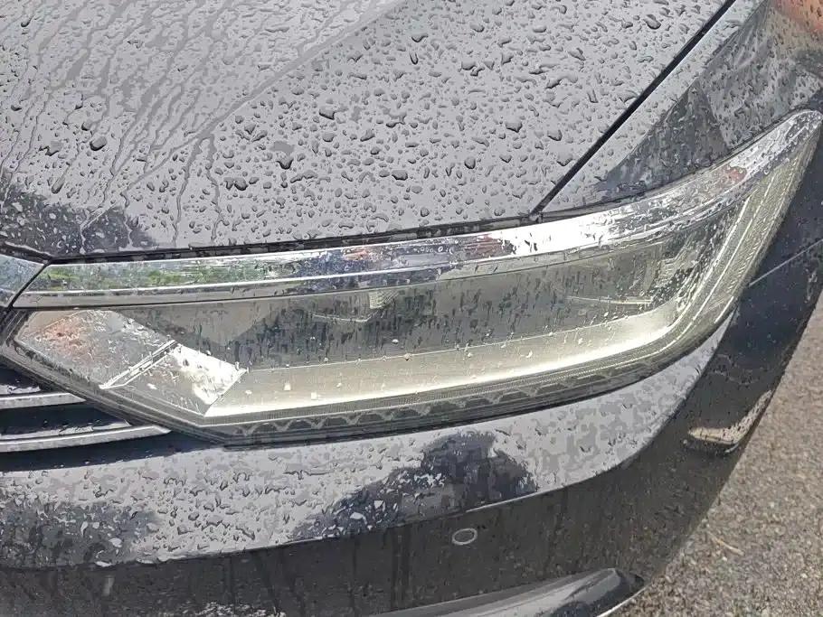 2019 Volkswagen Magotan 330TSI DSG Luxury Edition (National V Emission Standard) — миниатюра 5