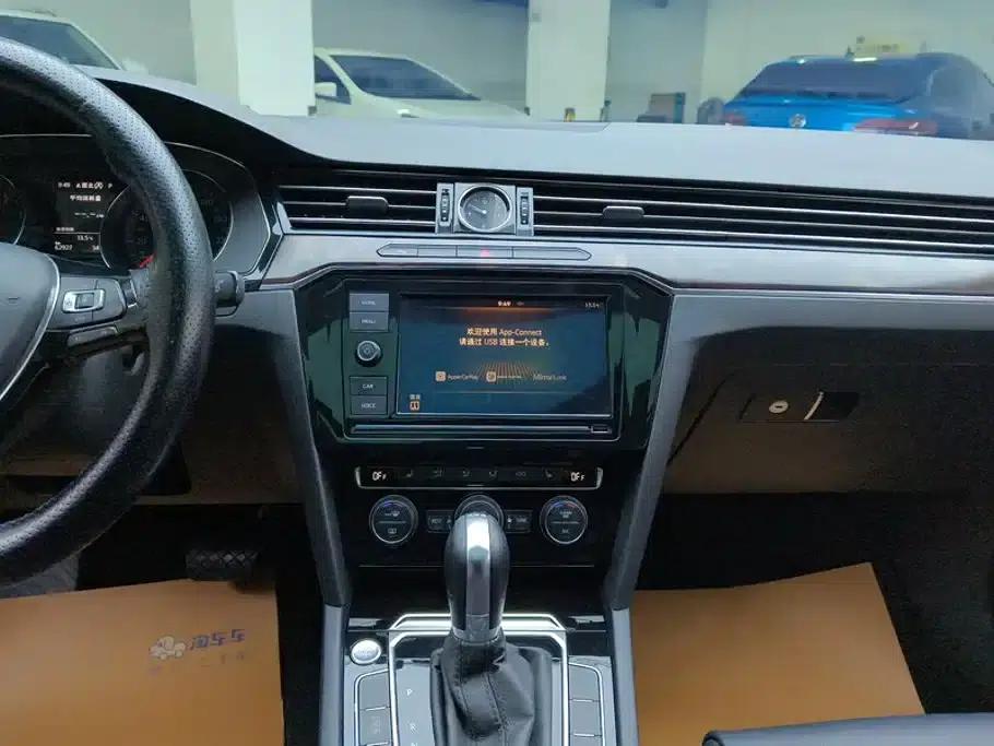 2019 Volkswagen Magotan 330TSI DSG Luxury Edition (China VI Emission Standard) — миниатюра 13
