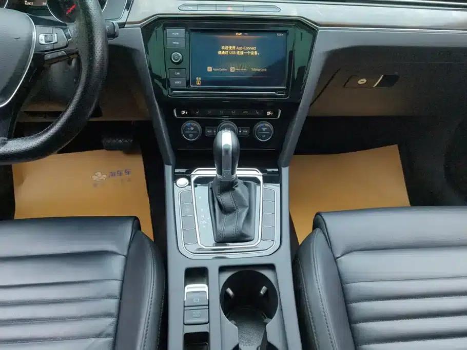 2019 Volkswagen Magotan 330TSI DSG Luxury Edition (China VI Emission Standard) — миниатюра 16