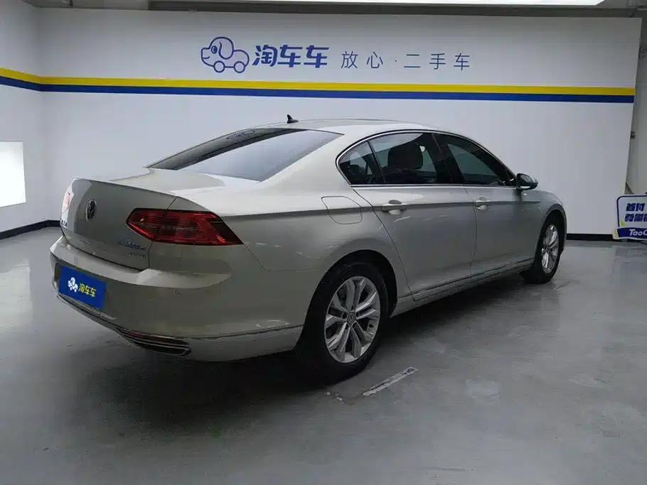 2019 Volkswagen Magotan 330TSI DSG Luxury Edition (China VI Emission Standard) — миниатюра 3