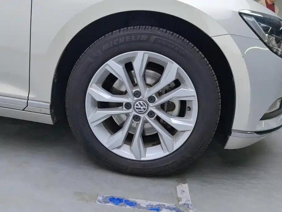 2019 Volkswagen Magotan 330TSI DSG Luxury Edition (China VI Emission Standard) — миниатюра 6