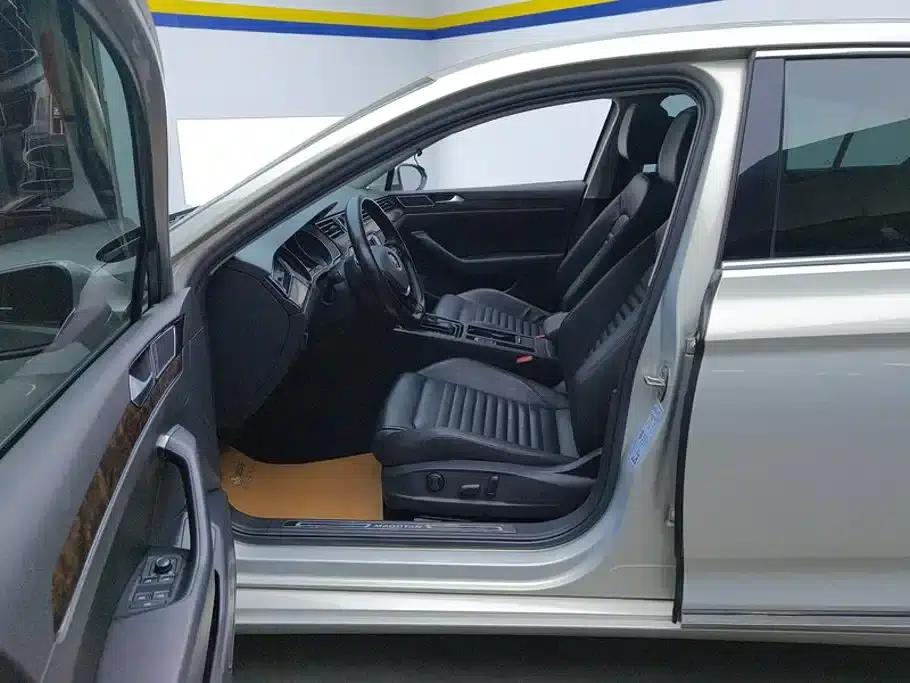 2019 Volkswagen Magotan 330TSI DSG Luxury Edition (China VI Emission Standard) — миниатюра 9