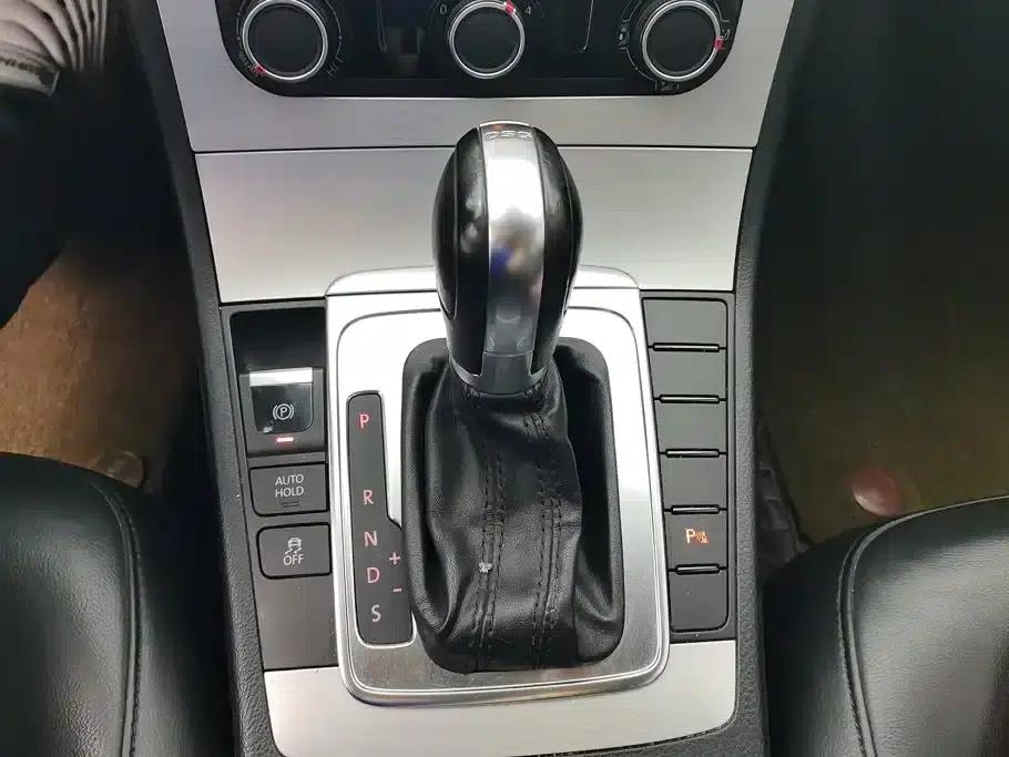 2016 Volkswagen Passat 1.8TSI Smart Comfort Edition — миниатюра 16