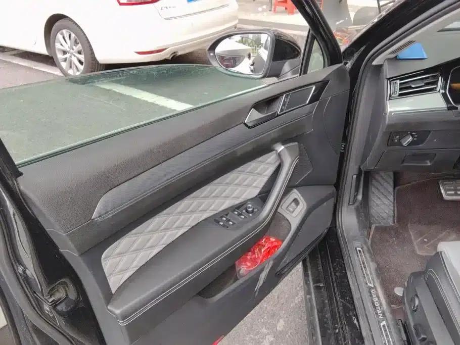 Volkswagen Magotan 2023 2 Millionth Unit Commemorative Edition 330TSI DSG Leading Model — миниатюра 7