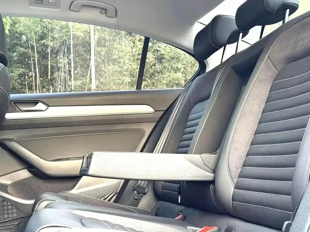 2020 Volkswagen Passat 280TSI DSG Leading Edition — миниатюра 6