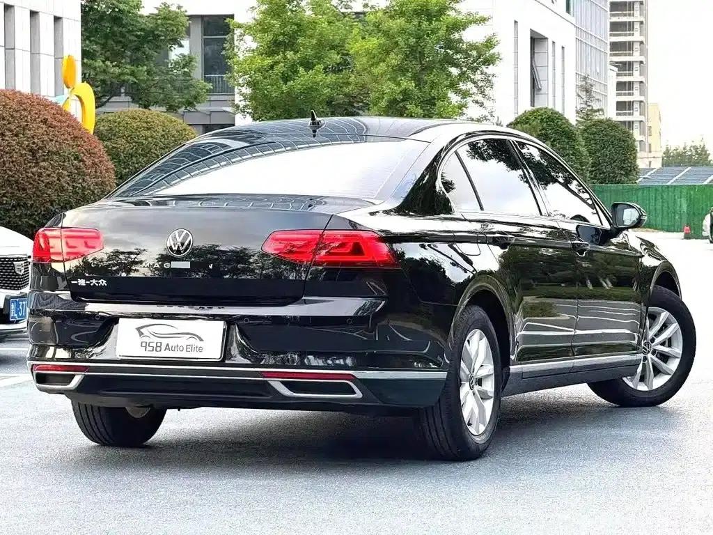 2020 Volkswagen Passat 280TSI DSG Leading Edition — миниатюра 10