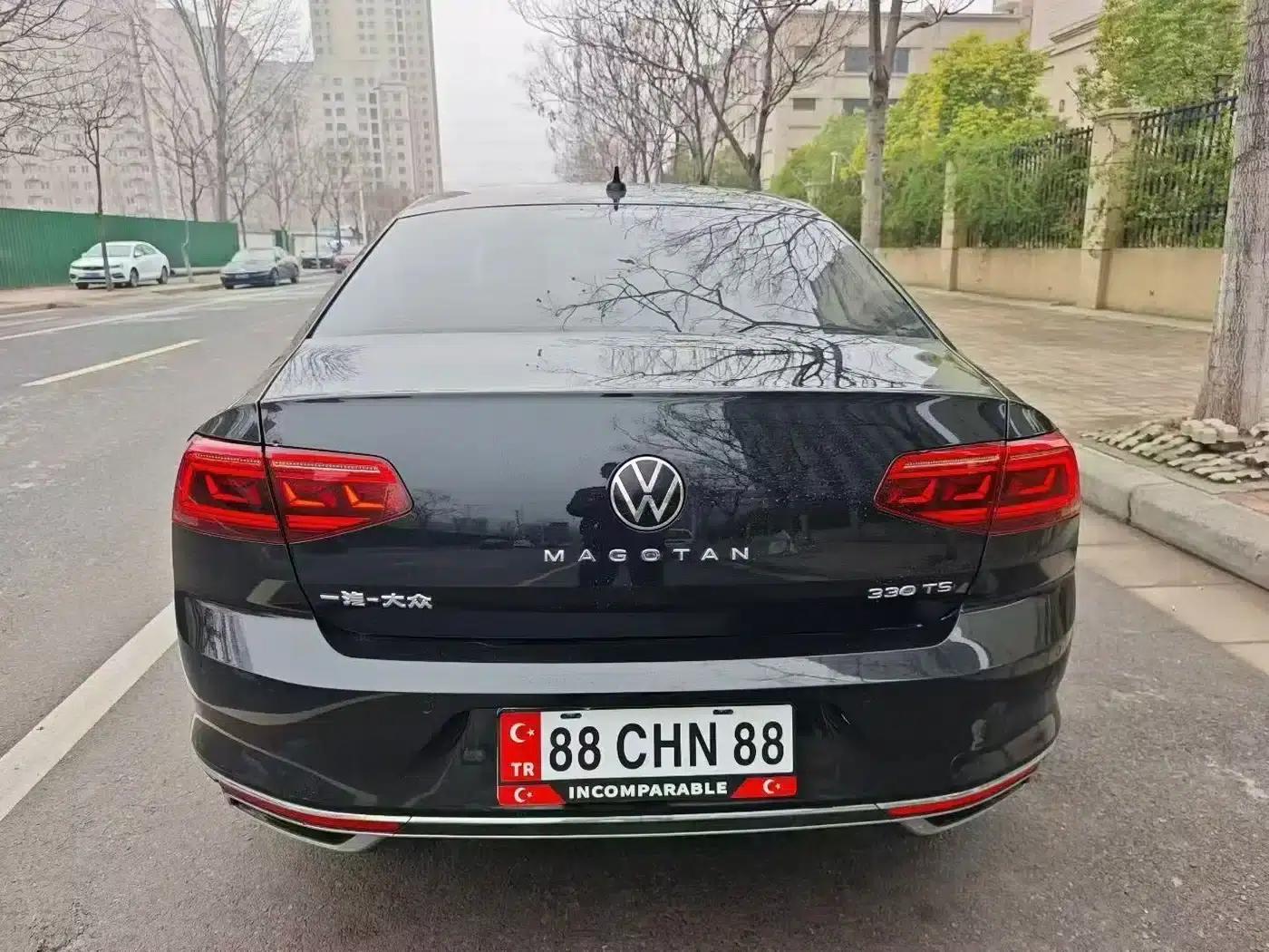2020 Volkswagen Passat 330TSI DSG Luxury — миниатюра 8