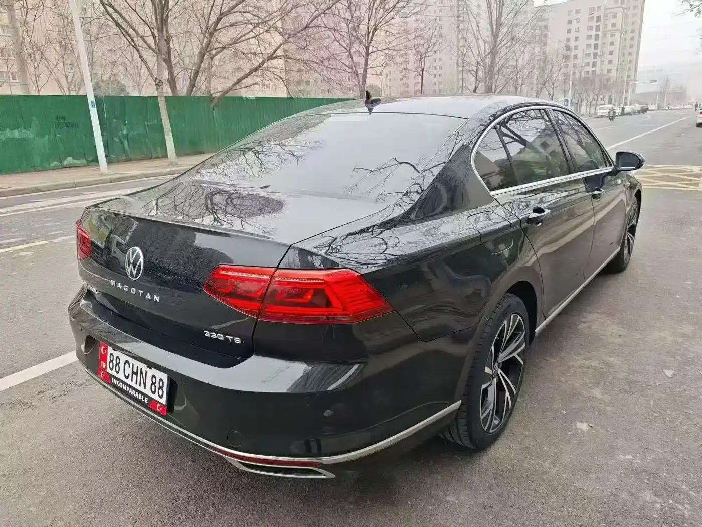 2020 Volkswagen Passat 330TSI DSG Luxury — миниатюра 9