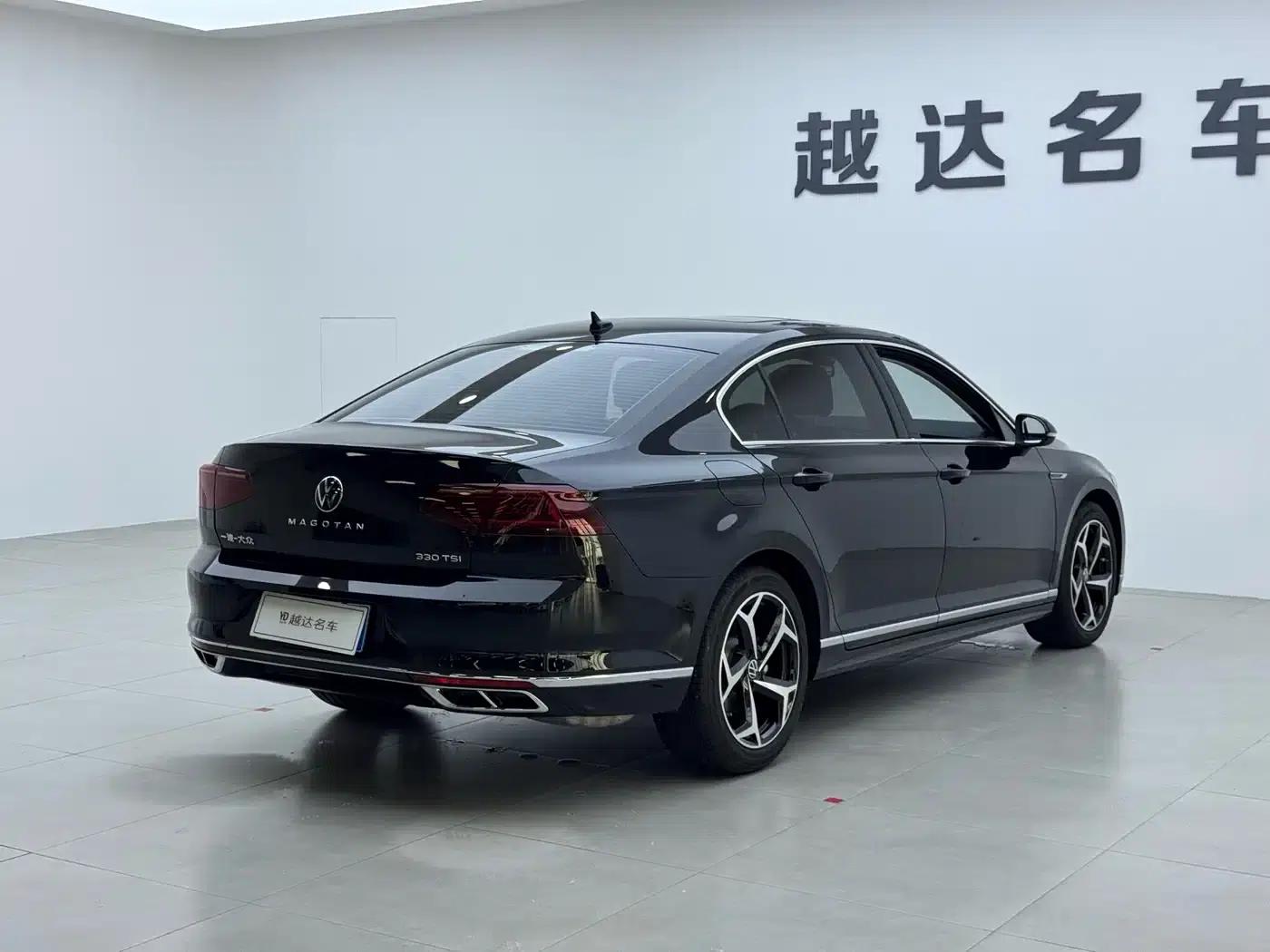 Volkswagen Magotan 2023 2 Millionth Unit Commemorative Edition 330TSI DSG Luxury — миниатюра 19