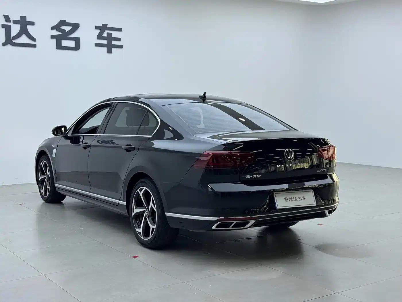 Volkswagen Magotan 2023 2 Millionth Unit Commemorative Edition 330TSI DSG Luxury — миниатюра 21