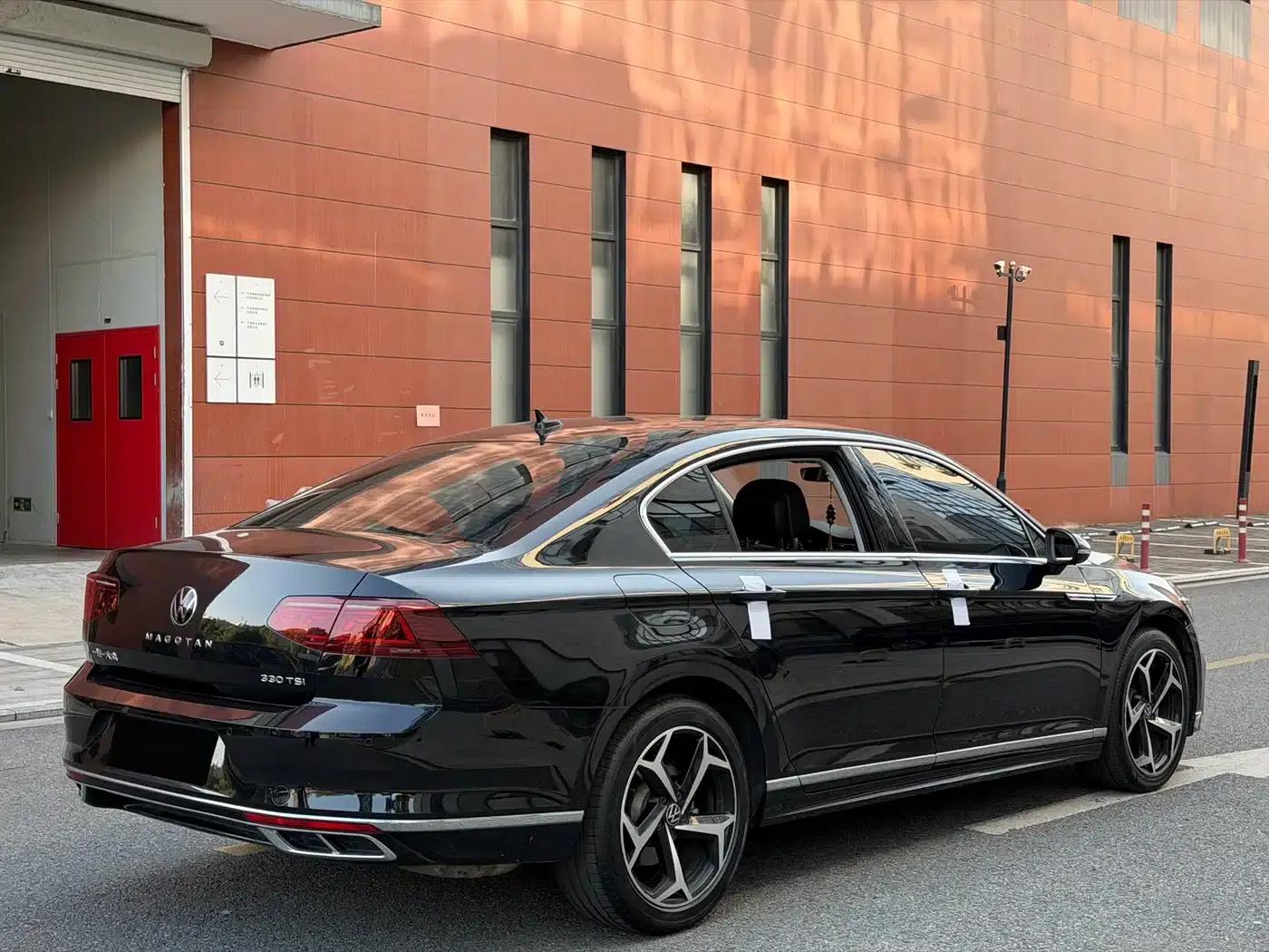 Volkswagen Passat 2021 330TSI DSG 30th Anniversary Edition — миниатюра 18