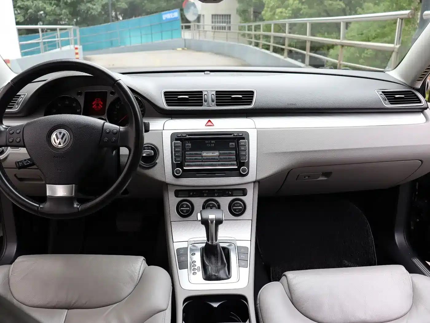 Volkswagen Passat 2009 2.0TSI DSG Comfort — миниатюра 13