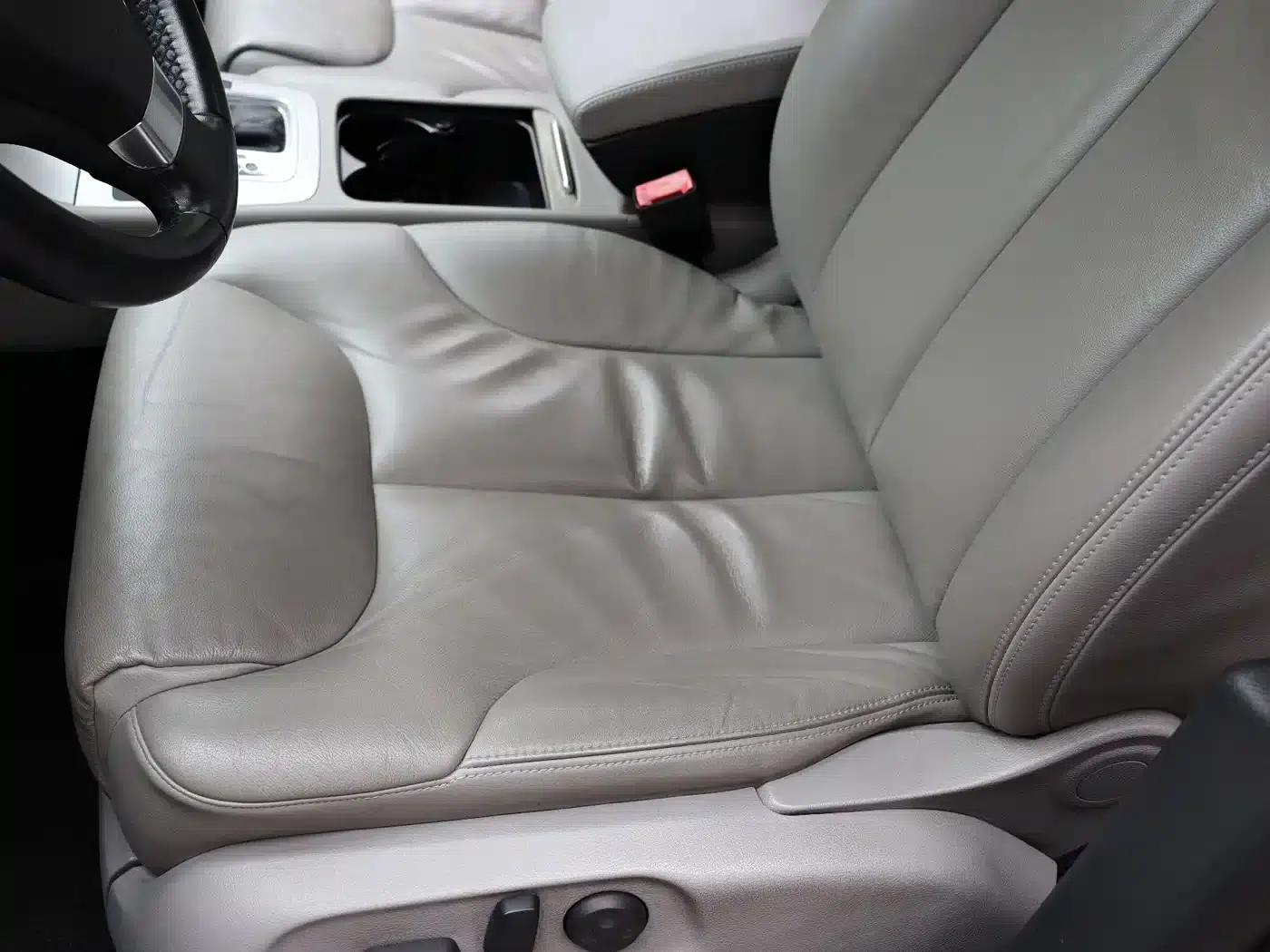 Volkswagen Passat 2009 2.0TSI DSG Comfort — миниатюра 16