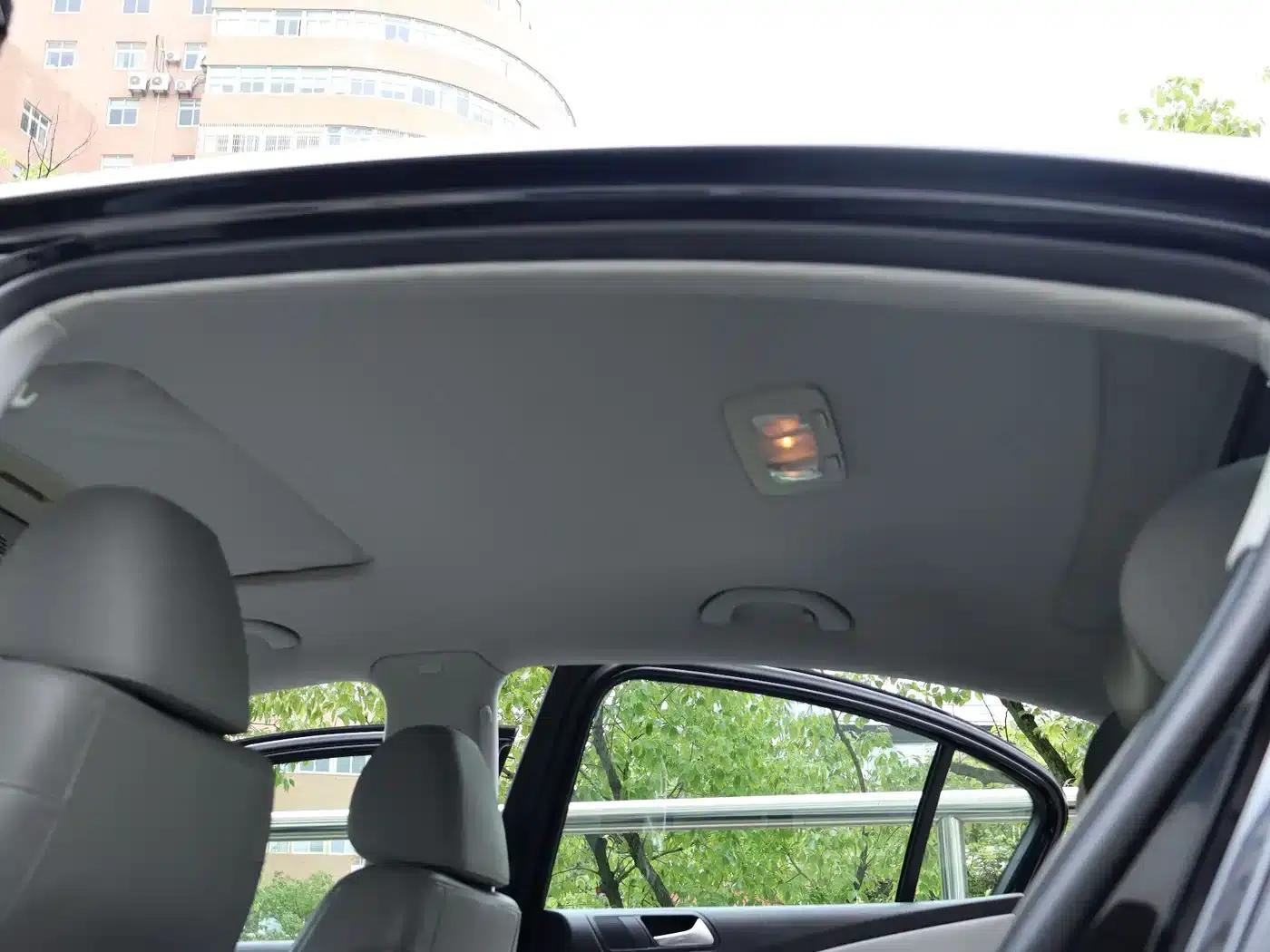 Volkswagen Passat 2009 2.0TSI DSG Comfort — миниатюра 17