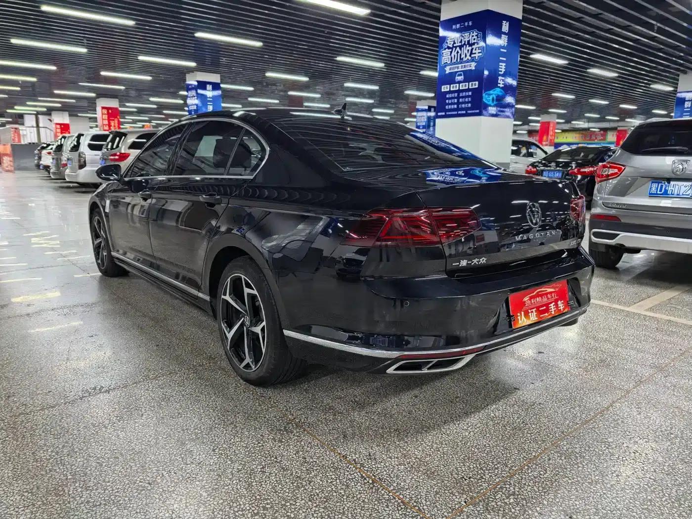 Volkswagen Magotan 2023 2 Millionth Unit Commemorative Edition 330TSI DSG Leading Model — миниатюра 4