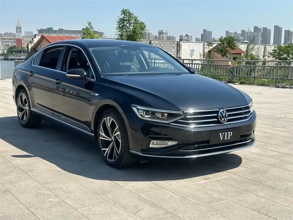 Volkswagen Passat 2021 330TSI DSG 30th Anniversary Edition — миниатюра 2