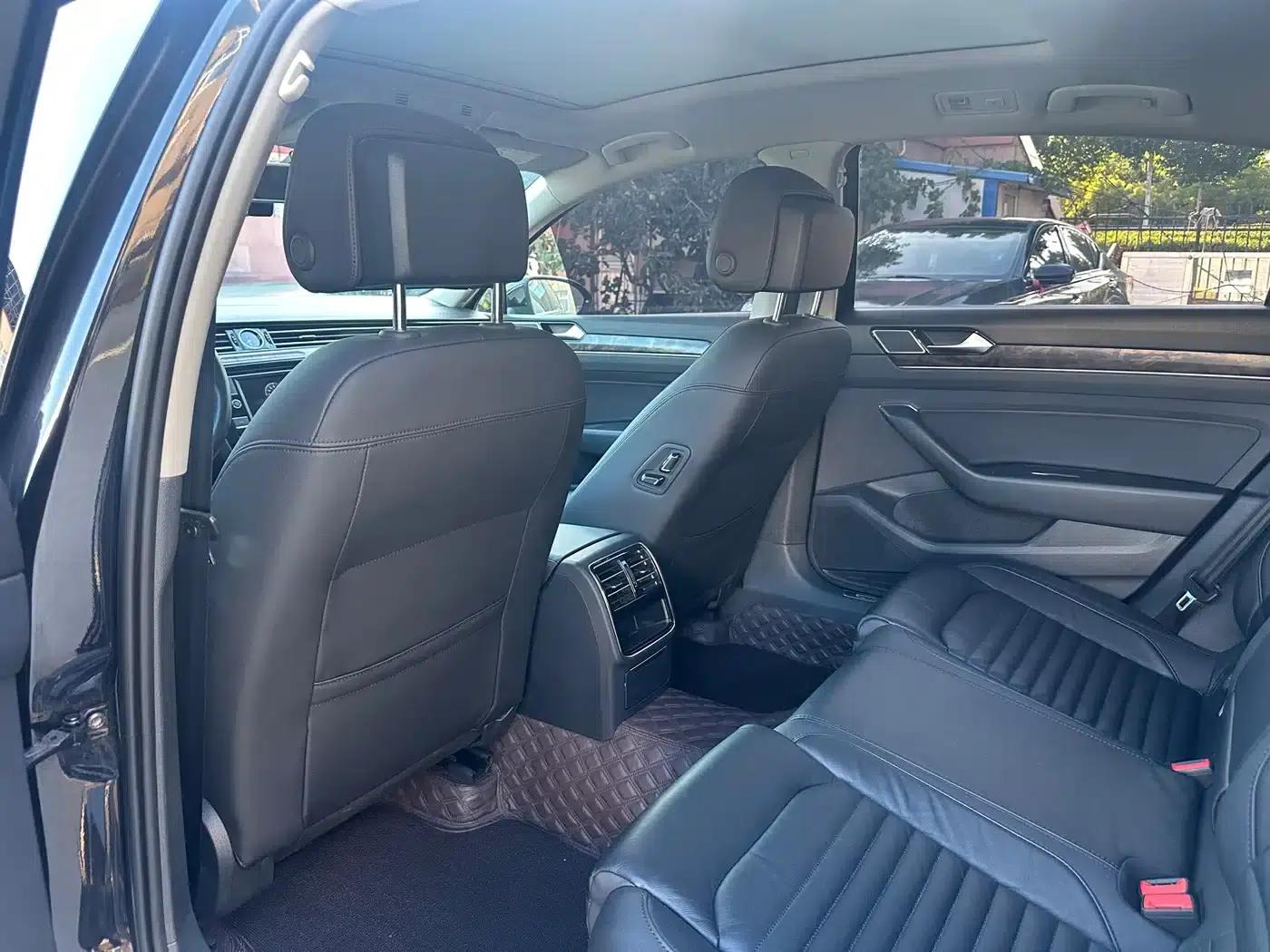 2019 Volkswagen Magotan 330TSI DSG Leading Edition (China VI Emission Standard) — миниатюра 5