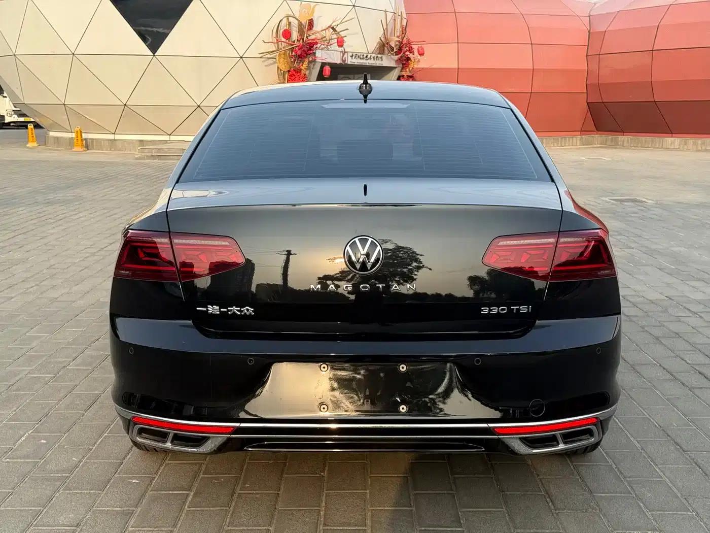 Volkswagen Magotan 2023 2 Millionth Unit Commemorative Edition 330TSI DSG Leading Model — миниатюра 5