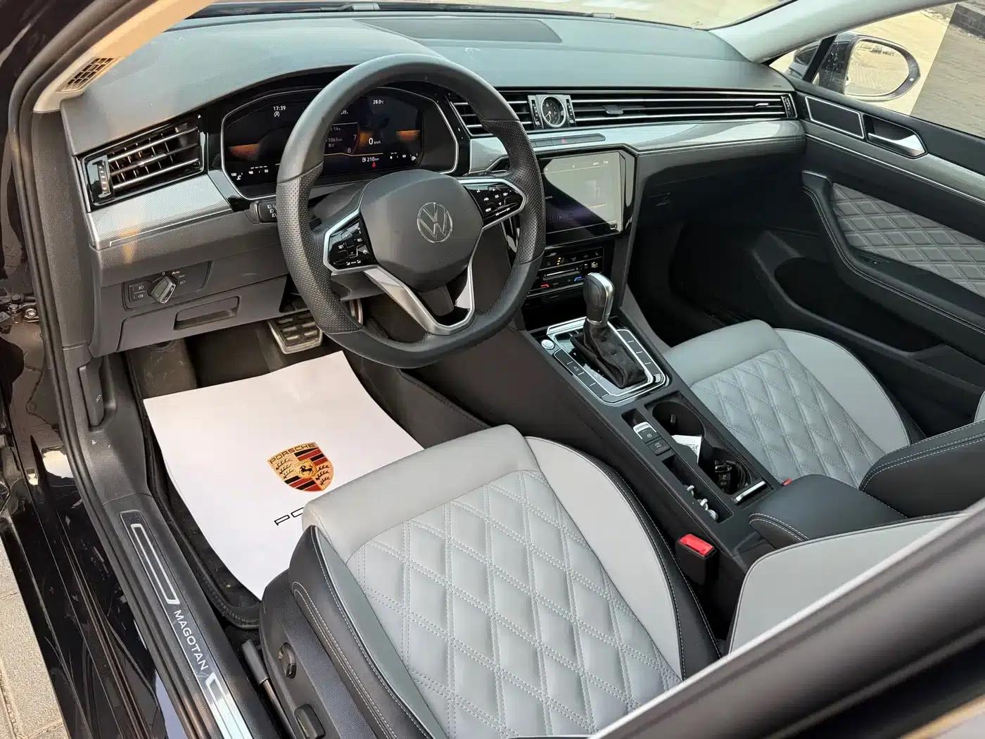 Volkswagen Magotan 2023 2 Millionth Unit Commemorative Edition 330TSI DSG Leading Model — миниатюра 9
