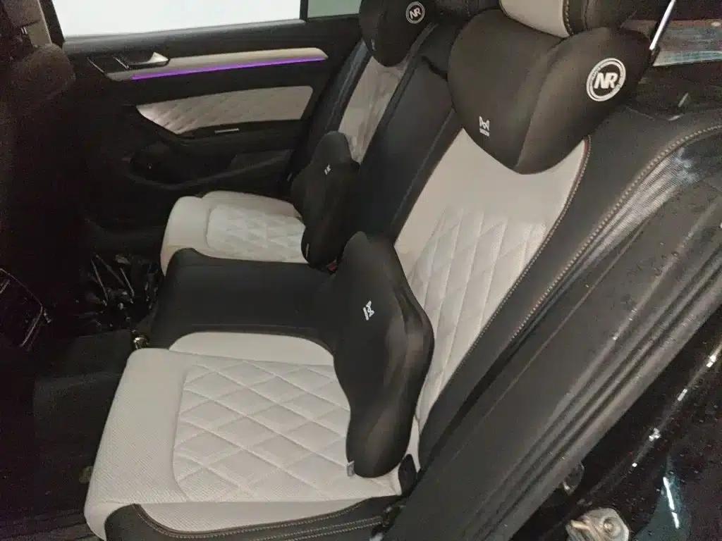 Volkswagen Magotan 2023 2 Millionth Unit Commemorative Edition 330TSI DSG Luxury — миниатюра 15