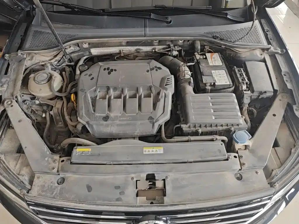 2020 Volkswagen Passat 330TSI DSG Luxury — миниатюра 20