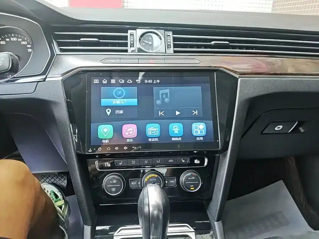 2017 Volkswagen Passat 330TSI DSG Luxury — миниатюра 13
