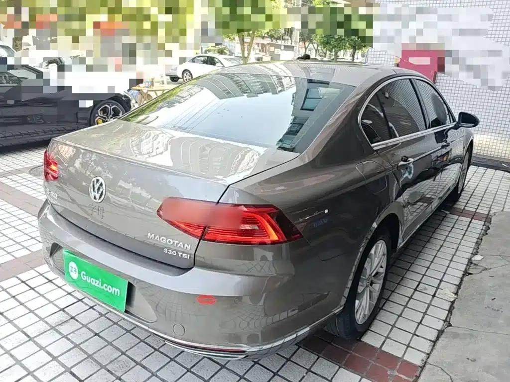2017 Volkswagen Passat 330TSI DSG Luxury — миниатюра 7