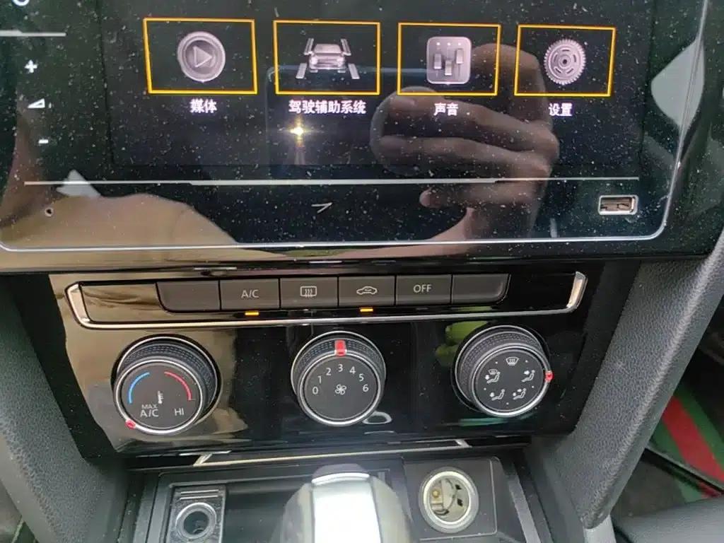 2020 Volkswagen Passat 280TSI DSG Comfort — миниатюра 13